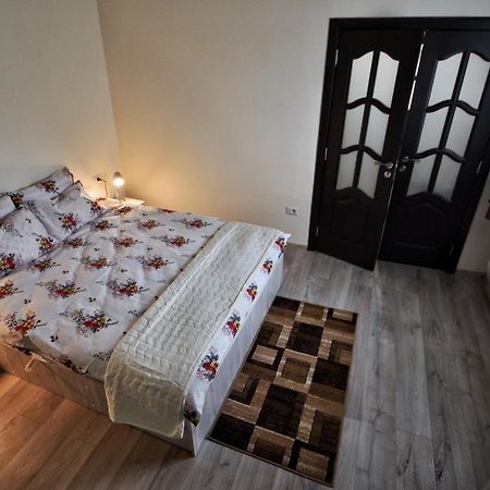 Flori'S Apartment Brašov Exteriér fotografie